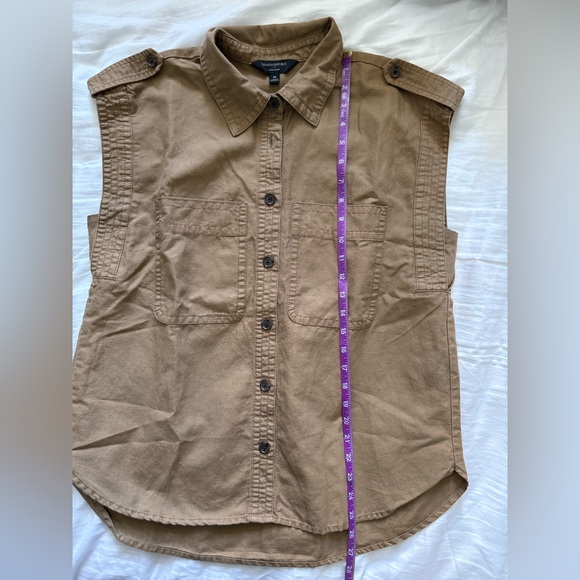 Banana Republic Safari Style Shirt - Picture 5 of 9